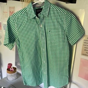 Green Nautica boys button up. Never worn.